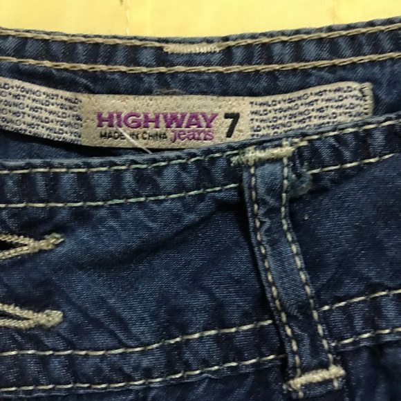 Short - Picture 2 of 2